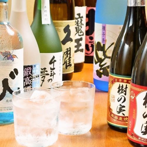 A wide variety of sake that goes well with dishes♪