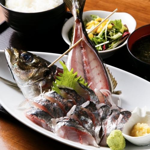 Sasebo brand fish *Hanabi mackerel set meal*