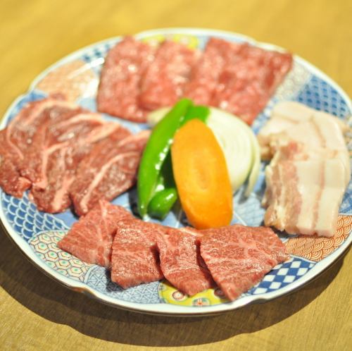 丸金肉拼盘