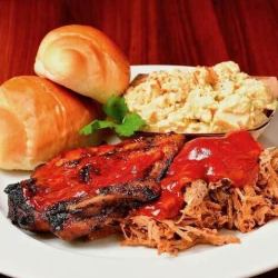 名物バーベキュープレート +2サイド