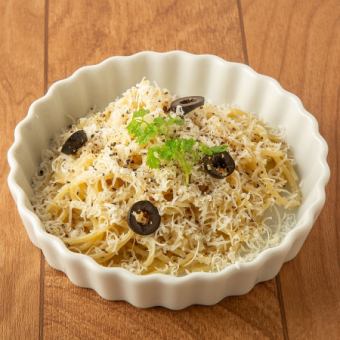 〆のパルミジャーノパスタ