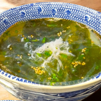 わかめスープ
