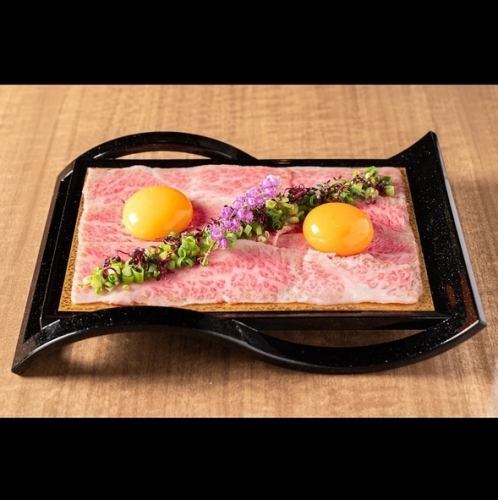 新鮮な生肉を存分に堪能！