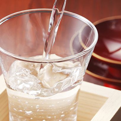 Prepare local sake from all over Japan