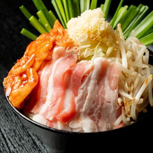 A special broth, perfected at Ishimatsu based on techniques honed in Tsukishima.