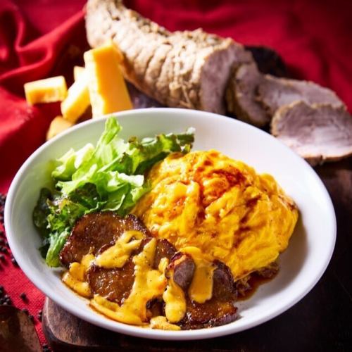 チャーシューチェダーオムライス