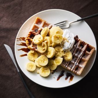バターミルクアメリカンワッフル ナッティーチョコバナナ
