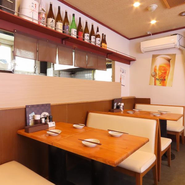 We offer a wide variety of seating options, including table seats, private rooms, and semi-private rooms.We can cater to a variety of situations, so please feel free to contact us whether you are traveling with a small group or a large group.