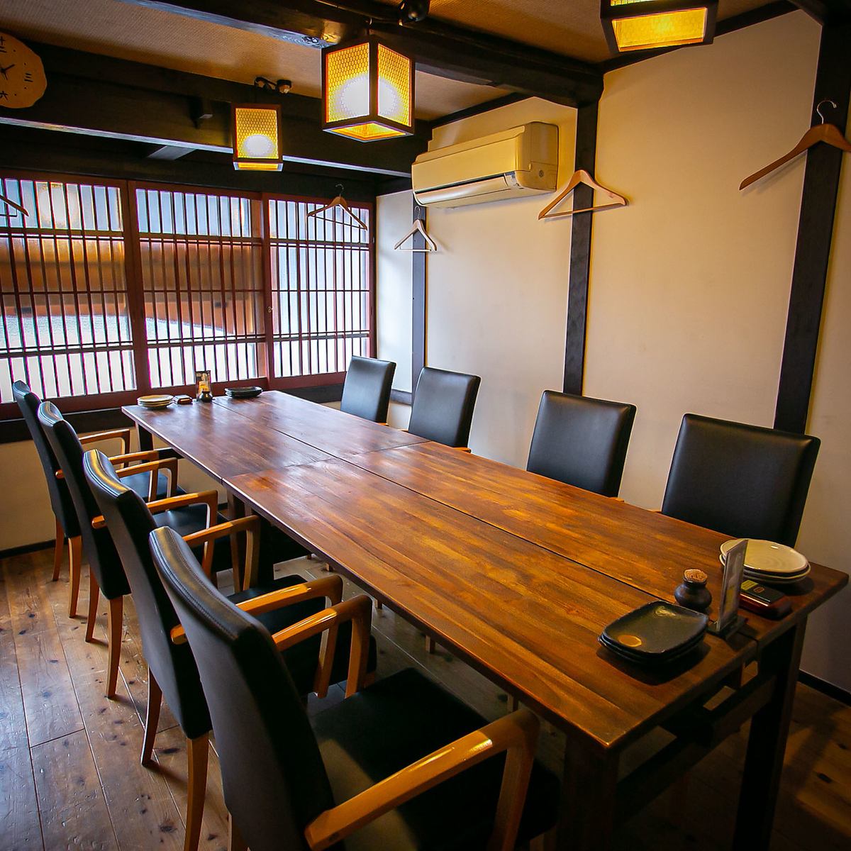 落ち着いた雰囲気でお食事いただけるお店です◎
