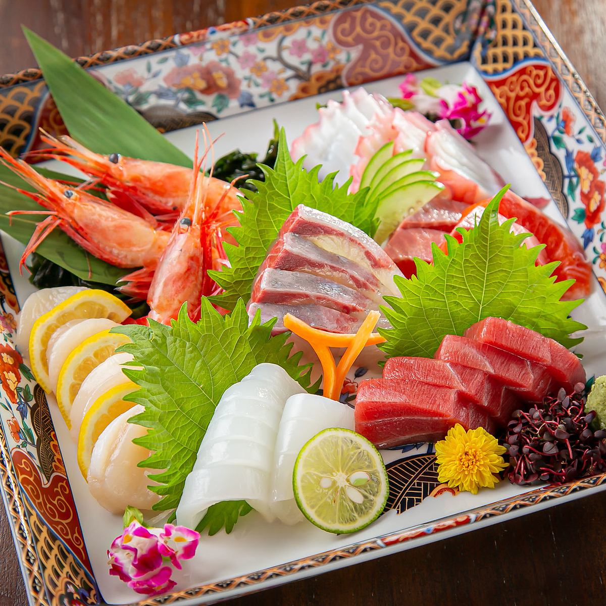 市場からその日仕入れた鮮魚!!色々な調理法でご用意してます