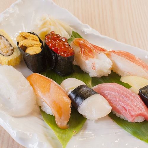 Popular course with extra sushi