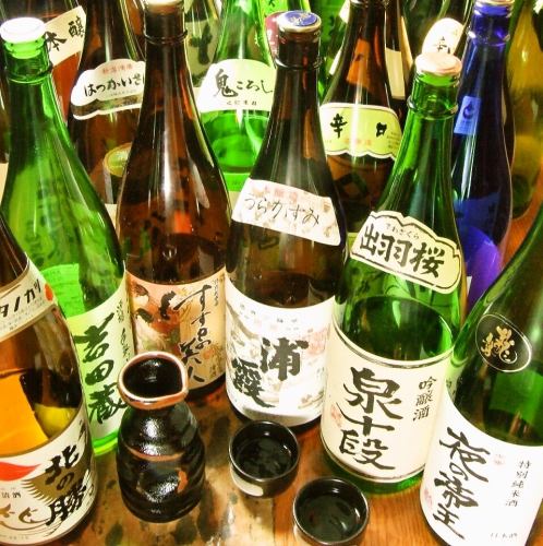 More than 30 kinds of local sake from all over Japan!