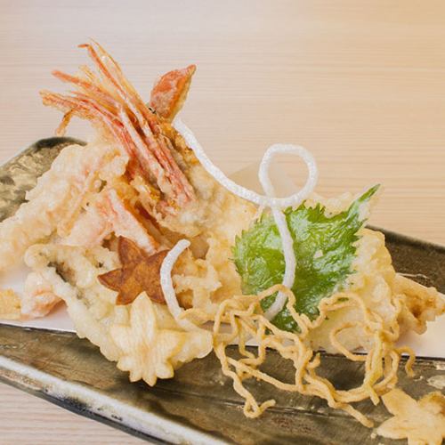 Snow crab tempura (3 pieces) / Assorted vegetable tempura