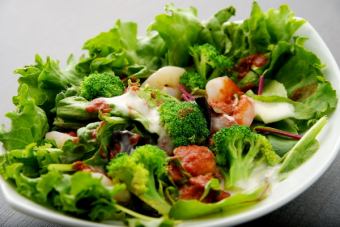 ◆ Shrimp and broccoli salad