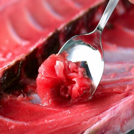 １本まるごと鮪の骨付き中落(レギュラーサイズ)