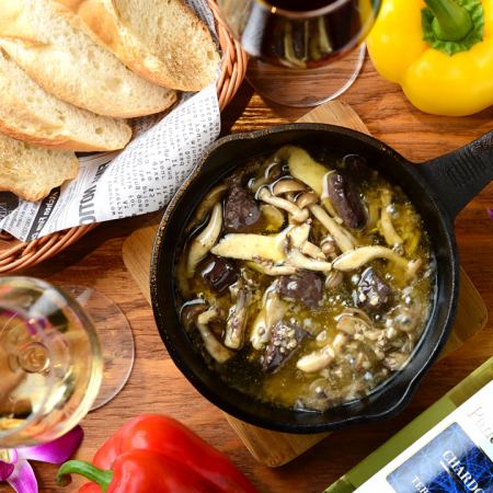 マグロのアヒージョ