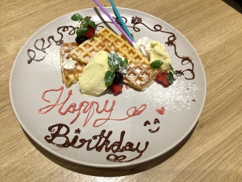 Message plate service available! Surprise for the main character on birthdays and anniversaries♪♪ [Kobe Station/Yakitori/Night View/Beer/Craft Beer/Lunch/Anniversary/Birthday/Surprise]