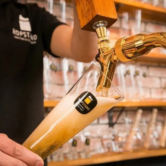 地元神戸・六甲のクラフトビールで乾杯！1番人気は4種飲み比べ！