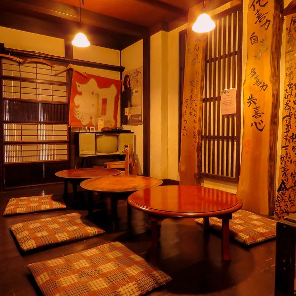 [Grandma's house] The warmth of wood unique to an old folk house warms your heart. ◎ Memories of my grandma, who always loved me when I was a child, come back to me.It's a shop full of nostalgia that reminds you of your grandma's house!Small children are safe in tatami mat seats.