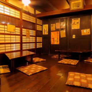 We have tatami mat seats where you can stretch your legs and relax! If you take off your shoes and sit around the table, you'll feel like you're at home!Perfect for various banquets such as year-end parties, girls-only gatherings, and class reunions.