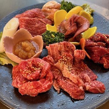 お得な大皿を豊富にご用意