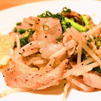 Fatty pork stir-fried with garlic, butter and soy sauce
