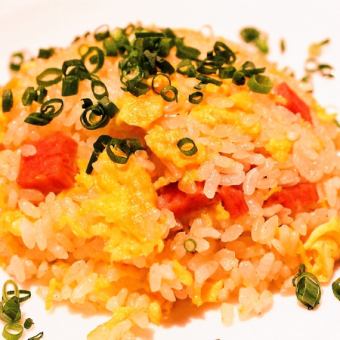 Garlic fried rice