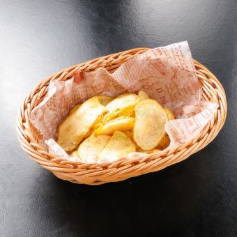 揚げたてポテトチップス(レギュラー)