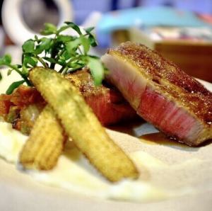 十勝牧場直送　十勝ハーブ牛のタリアータ