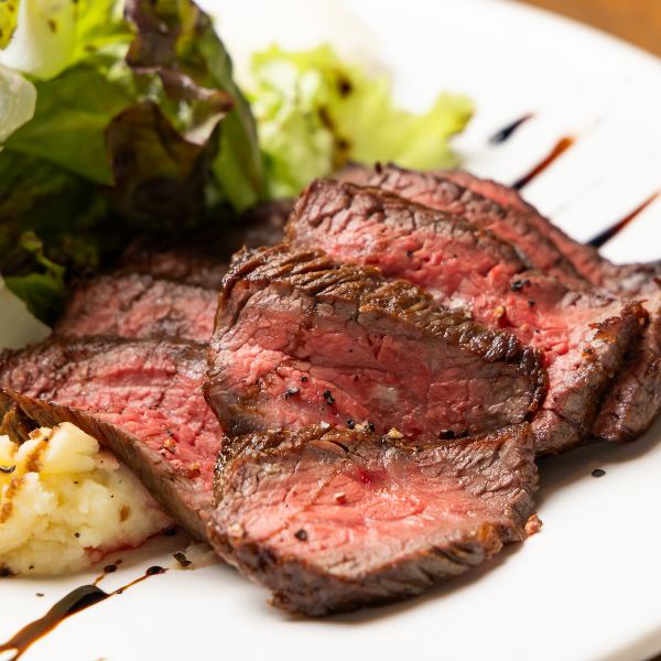 【MEAT】十勝牧場直送 十勝ハーブ牛イチボステーキ 200g