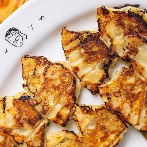 人気No.1コースはアメリカ餃子など当店の看板料理が大集結♪