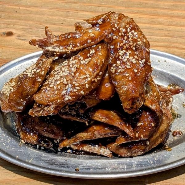 大定番“名古屋めし”手羽先の唐揚げ！