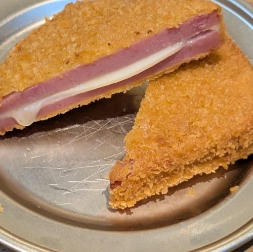 チーズハムカツ