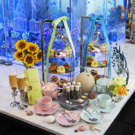 <6月1日~>旬のメロンを楽しむアフタヌーンティー!紅茶飲放&乾杯スパークリング&世界三大珍味