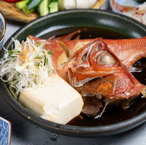 朝〆鮮魚を中心に、旬の海鮮料理を楽しめる宴会コースをご用意しております。