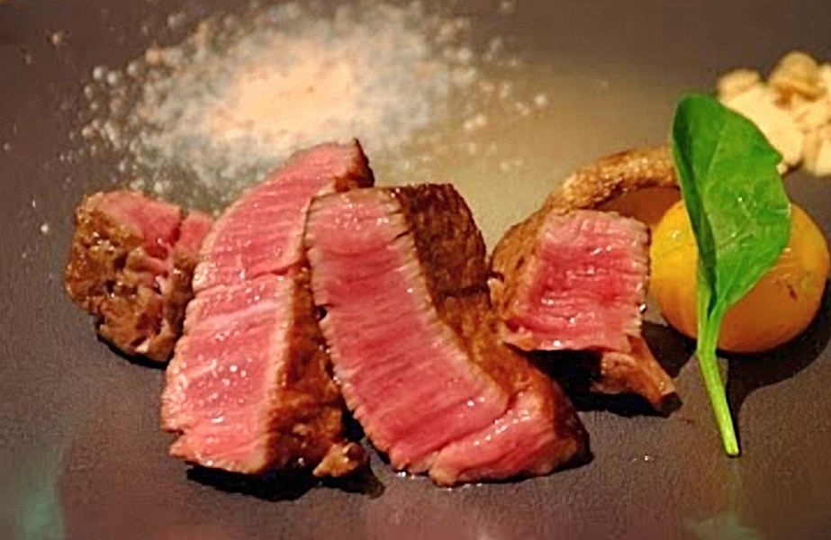 【A5ランク神戸牛使用◇紀州備長炭を使用して焼き上げるメイン料理料理】ステーキ