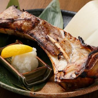 【３H飲放】板長厳選！本日の焼き物×山菜の天麩羅や地鶏炭火焼き含む全8品4980円⇒3980円