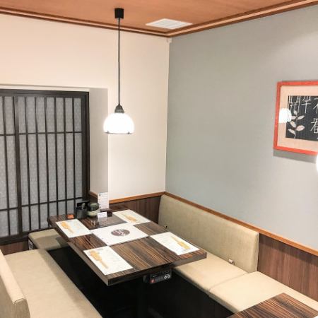 The atmosphere in a calm atmosphere can accommodate various scenes.