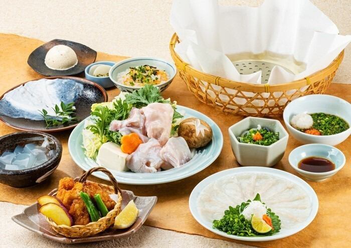 <土日祝ランチ限定>正午膳(しょうごぜん)唐揚げ付き《全8品》