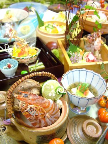 [Available on the day! Private room kaiseki plan] December "Fallen Leaves Kaiseki" 9 dishes 7,700 yen