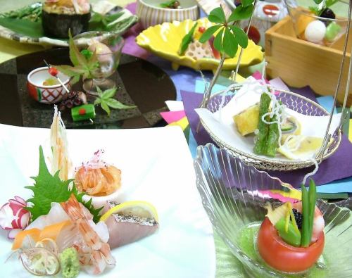 Seasonal Kaiseki course from 6600 yen