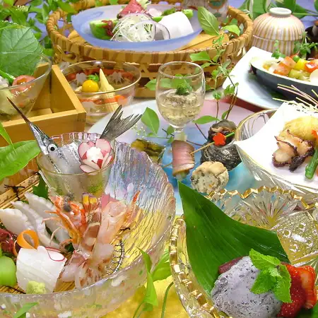 [Reservations accepted on the day! Limited to 2 groups per day - Kaiseki dinner in a private room] August 'Hospitality Kaiseki' 10 dishes 9900 yen