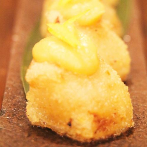 Deep-fried furofuki daikon radish~Homemade fukinoto miso~