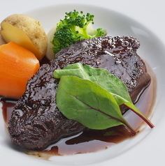 松コース『前菜珍味盛・牛ホホ肉赤ワイン煮・煮蛸と筍ご飯』飲み放題込み8500円⇒8000円