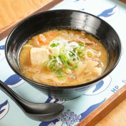 ごちそう豚汁(並)