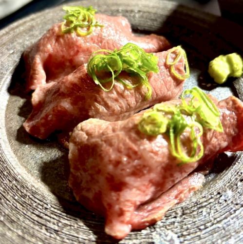 你只需尝一口,就会爱上近江牛肉的魅力!