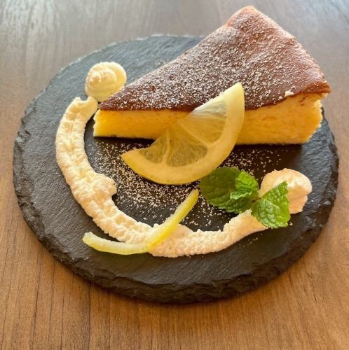 午後のティータイムに♪こだわりのスイーツも目白押し！