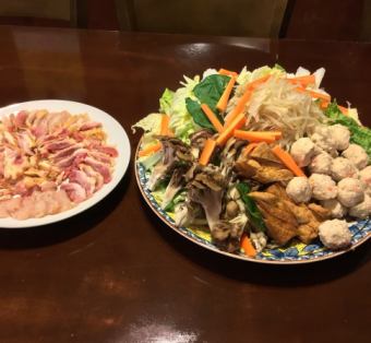 地鶏を10時間炊出したスープを堪能【地鶏白濁スープ鍋コース】7品税込2時間飲放5,000円