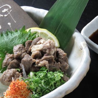Beef Tendon with Ponzu Sushi / Sea Urchin Sushi