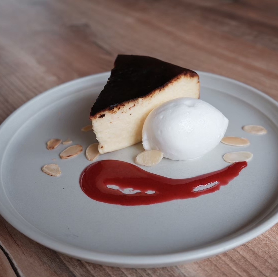 あっとほぉーむカフェぷてら 多度津町に高瀬茶専門カフェ「POKER FACE CAFE」が2025年4月19日(土)に